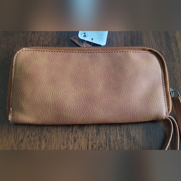 Free people brown wristlet wallet - Picture 4 of 13